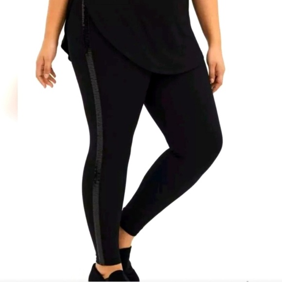 Torrid PLATINUM TUXEDO LEGGING PONTE SEQUIN STRIPE BLACK in Size 22/24 - Picture 1 of 10